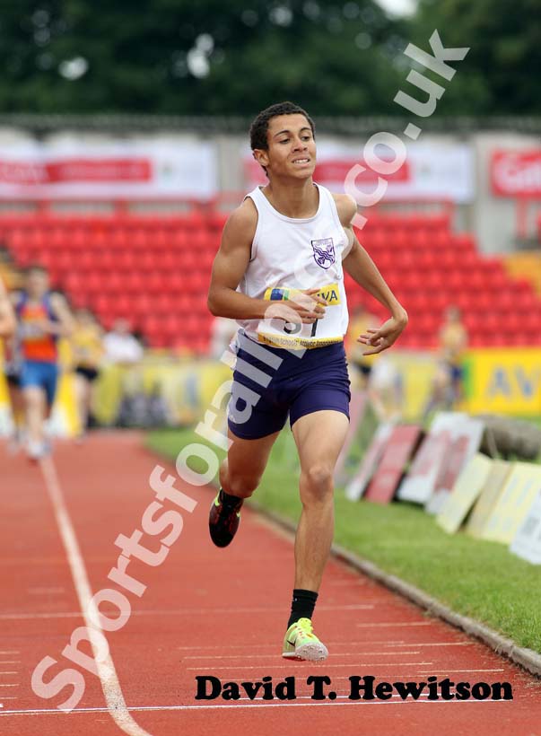 Matthew Shirling (Mersey) wins the inter boys 1500 metres.